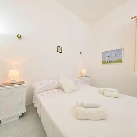 Ischia-relax One Step Away Form Port Apartamento *